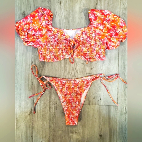 💚5/$25 Puff Sleeve Tropical Floral 2 Bikini Set Cheeky Bottom Smocked Swimsuit - Picture 1 of 8